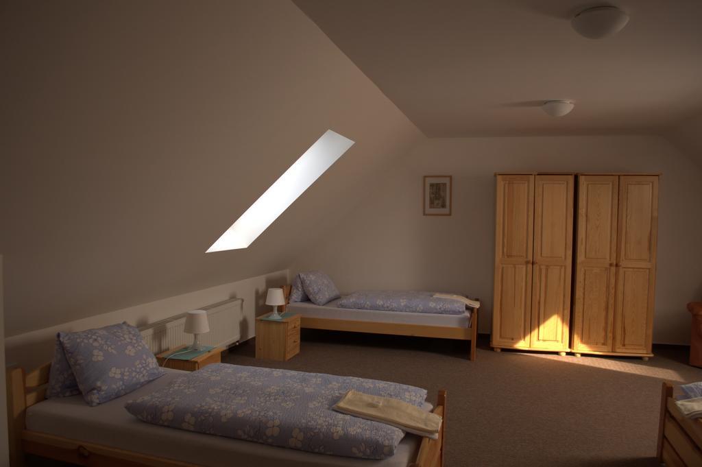Hostinec Vo Visnovom Stara Tura Luaran gambar